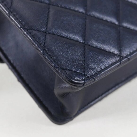 CHANEL Matelasse Chain Shoulder Bag Lamb Skin Navy CC Auth 132881M - Picture 5 of 16